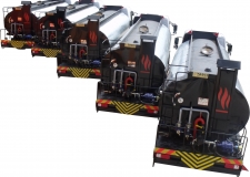 Heating System Isolated Asfalt Bitumen Tank Trailer (Burner Heating System
