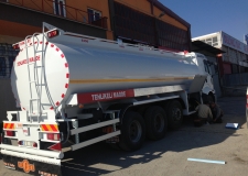 20.000-25.000 LITER FUEL TANKER MOUNTED TRUCK