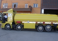 20.000-25.000 LITER FUEL TANKER MOUNTED TRUCK