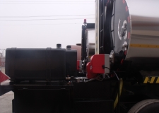 Heating System Isolated Asfalt Bitumen Tank Trailer (Burner Heating System)