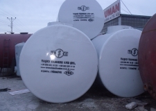 Fuel tanks with double protection.