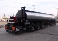 Heating System Isolated Asfalt Bitumen Tank Trailer (Burner Heating System