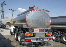 Camion-citerne de chrome d'acier sur le camion-110