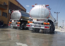 Camion-citerne de chrome d'acier sur le camion-115