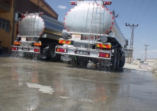 Camion-citerne de chrome d'acier sur le camion-116