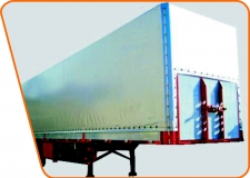 Curtain side trailer